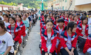旬阳县桐木初级中学阅读区