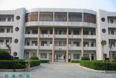 河口乡中学阅读区
