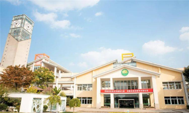 苏州市张家港市白鹿小学阅读区