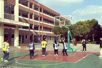 盐城市盐城小学阅读区