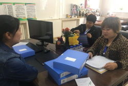 信阳金色童年学校幼儿园乱扣费阅读区