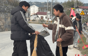 黄桑乡学校阅读区