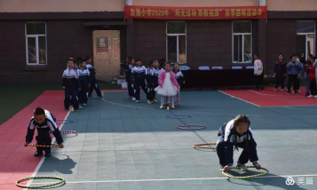 长春市南关区自强小学阅读区