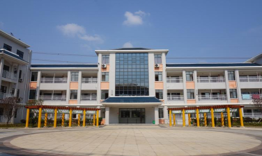 黄陂区罗汉寺街罗汉中学阅读区