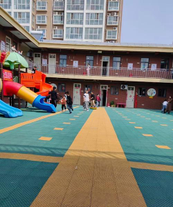 河南省国营黄泛区农场场部幼儿园阅读区
