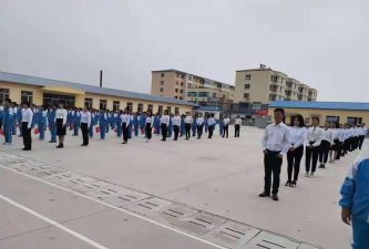 昌邑区两家子乡中心小学校阅读区