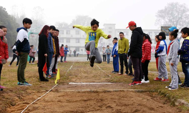 梅田湖中学阅读区