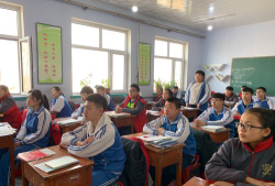 磐石市红旗岭镇中心校阅读区