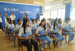 汕头市潮南区仙城仙门城初级中学阅读区