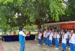 四平市铁东区城东乡一面城小学阅读区