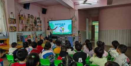 沁阳市实验幼儿园阅读区