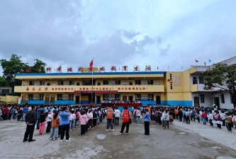 梨树十家堡镇中心校阅读区