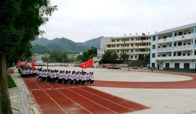 郧西县涧池乡初级中学阅读区