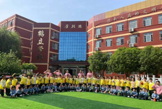 郑州市邙山区鹤立幼儿园阅读区