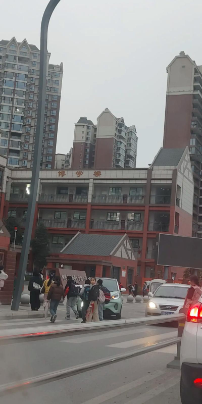 陈家桥中心小学阅读区