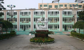 漯河市实验幼儿园阅读区