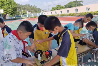 江门市罗坑镇澄波小学阅读区