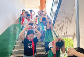 汉寿县丰家铺中学阅读区