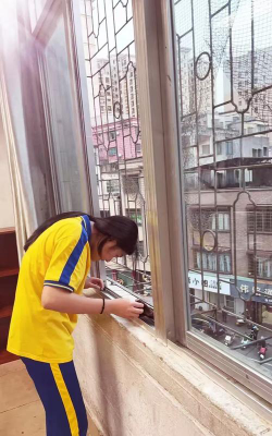 雷州市第五中学阅读区