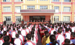 洮南市黑水镇友好村小学阅读区