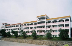 梅州市梅县区宪梓中学阅读区