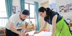 广东省肇庆中心幼儿园阅读区