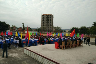 梅州市兴宁市新圩中学阅读区