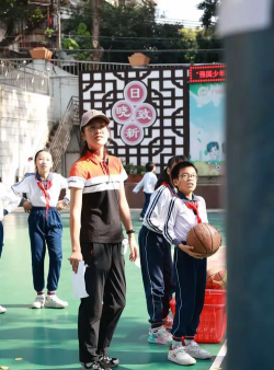 广州市晓港东马路小学阅读区