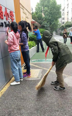 劳动路小学阅读区