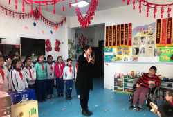 通山小学阅读区