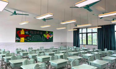 东莞市黄江中心小学阅读区