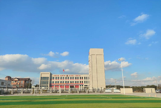 长春市南关区四五小学阅读区