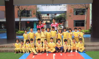 番禺区房地产大石公司燕燕幼儿园阅读区