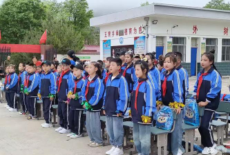 新堡小学阅读区