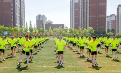 包头市东河区工业路第二小学阅读区