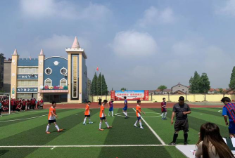 倪家台小学阅读区