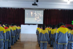 西柳中心小学阅读区