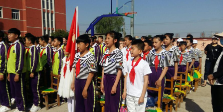 安村小学阅读区