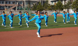 平山区兴安小学阅读区