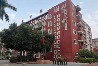 东莞市樟木头鹏程学校阅读区