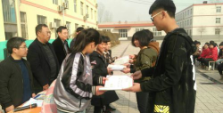 无极县郭庄镇郭庄学校阅读区