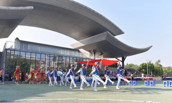 东莞市黄江实验小学阅读区