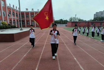 凌海市第二小学阅读区