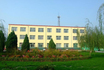 南智邱学校阅读区