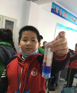 盖州市实验小学阅读区