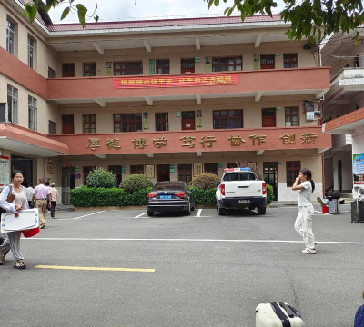 祁阳县石鼓源乡中学阅读区