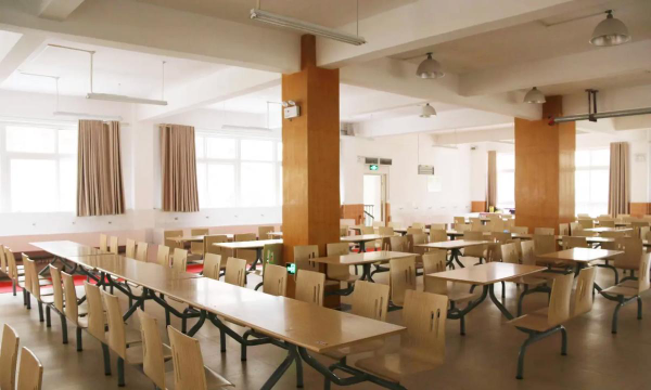 建业小学阅读区