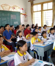 普宁市池尾街道初级中学阅读区