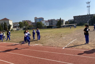 普宁市占陇镇三都初级中学阅读区