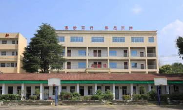 方西河中学阅读区